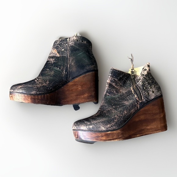 BED STU Cobbler Series Ghent Distressed Studded Ankle Boots Women's Size 9 - Picture 5 of 9